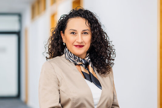 Prof. Tülin Şener