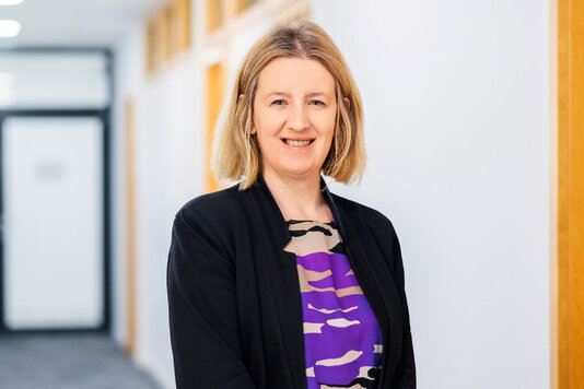 Dr Lorraine Ryan