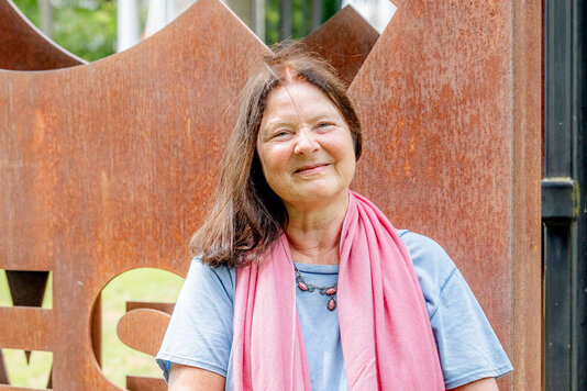 Prof. Nicola Kaminski portrait photo of Prof. Nicola Kaminski