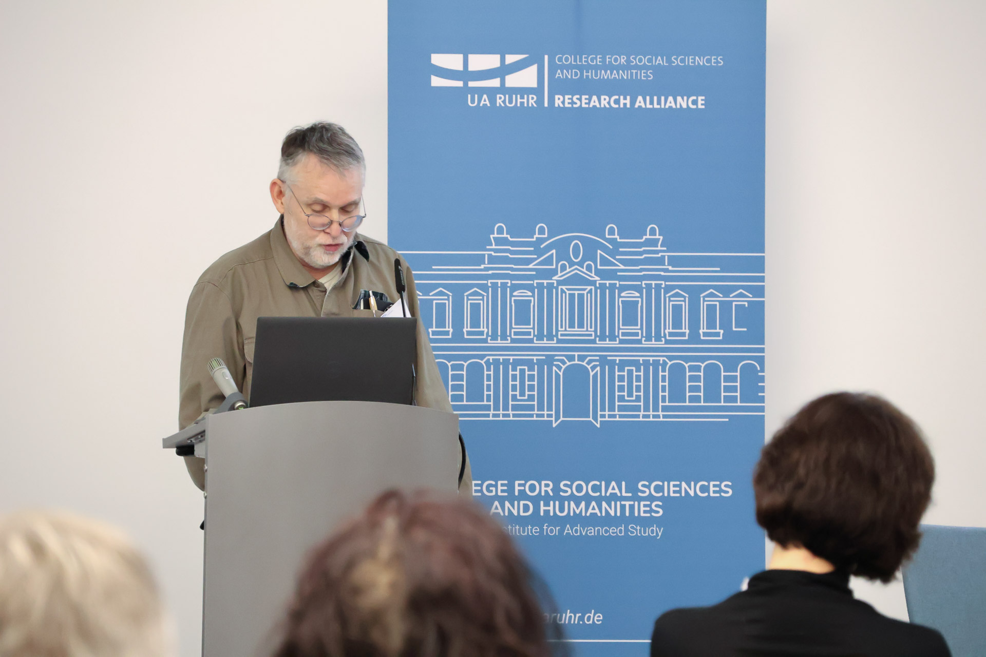 Presentation by Prof. Horst Lange, University of Central Arkansas, on 'Goethes Werther: Die Neuerfindung der Maskulinität aus dem Geiste Spinozas'