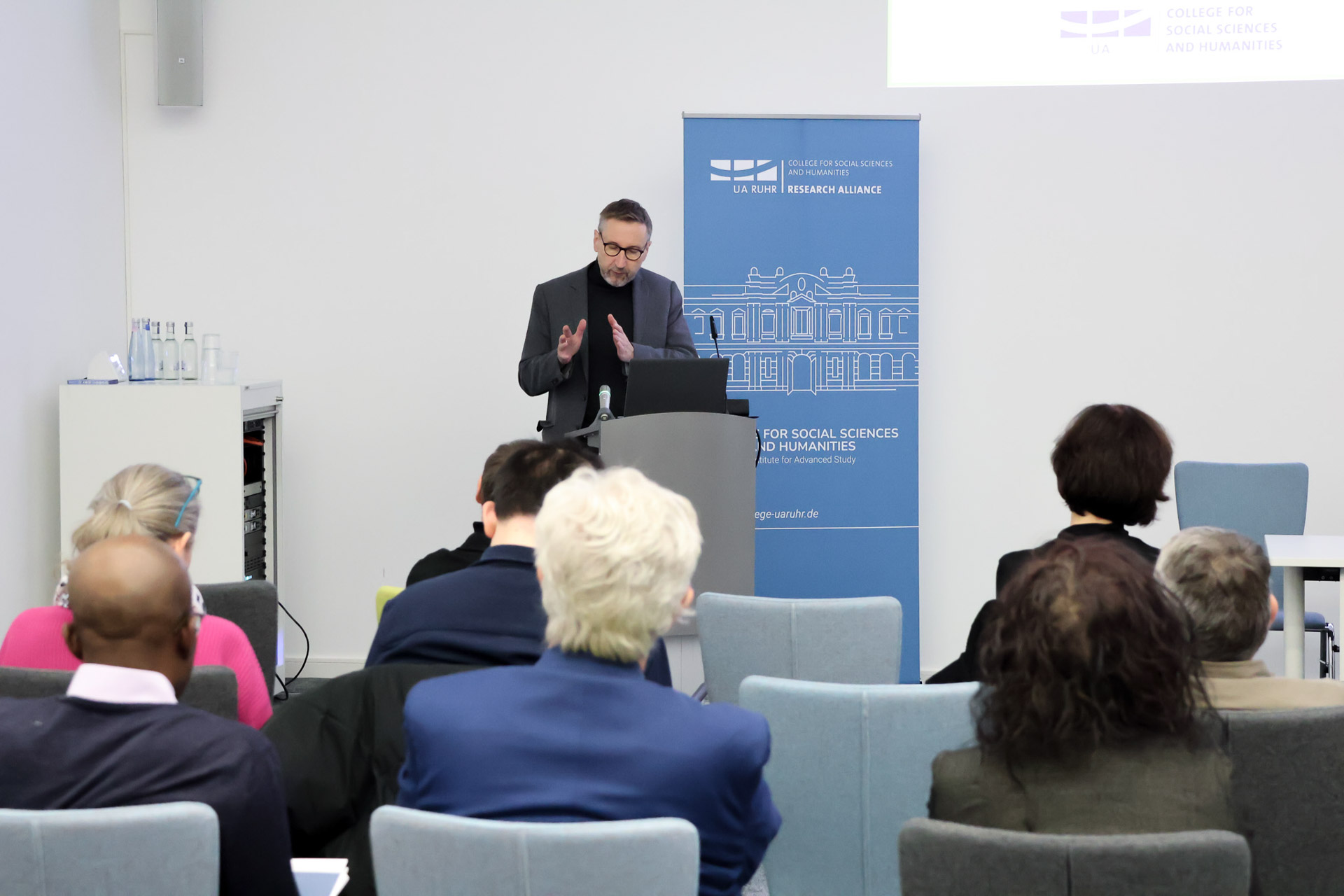 Presentation by Prof. Wolfgang Bunzel, Freies Deutsches Hochstift, on 'Imaginierte Freundschaft. Bettina von Arnims Günderrode-Buch – neu gelesen'